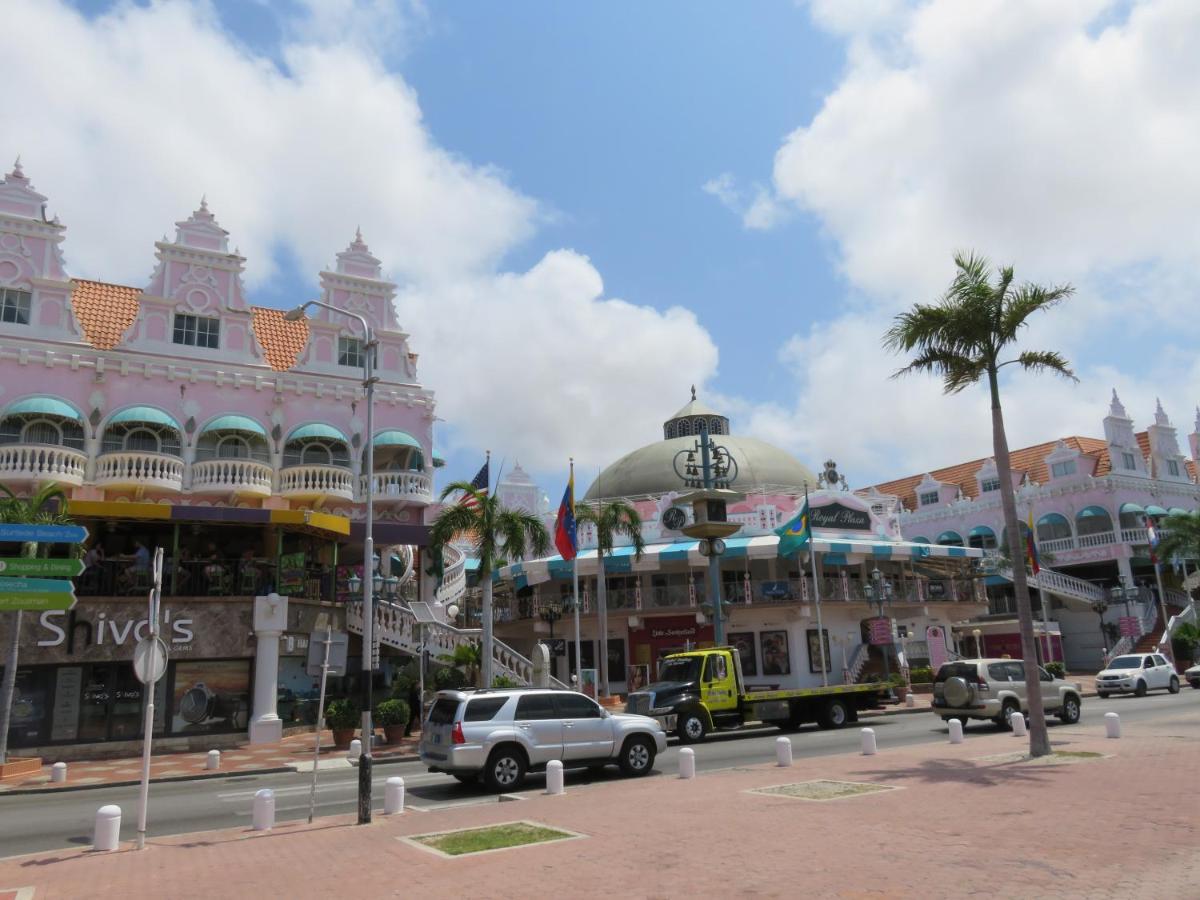 Palmita Hotel Hostel Oranjestad Exteriér fotografie