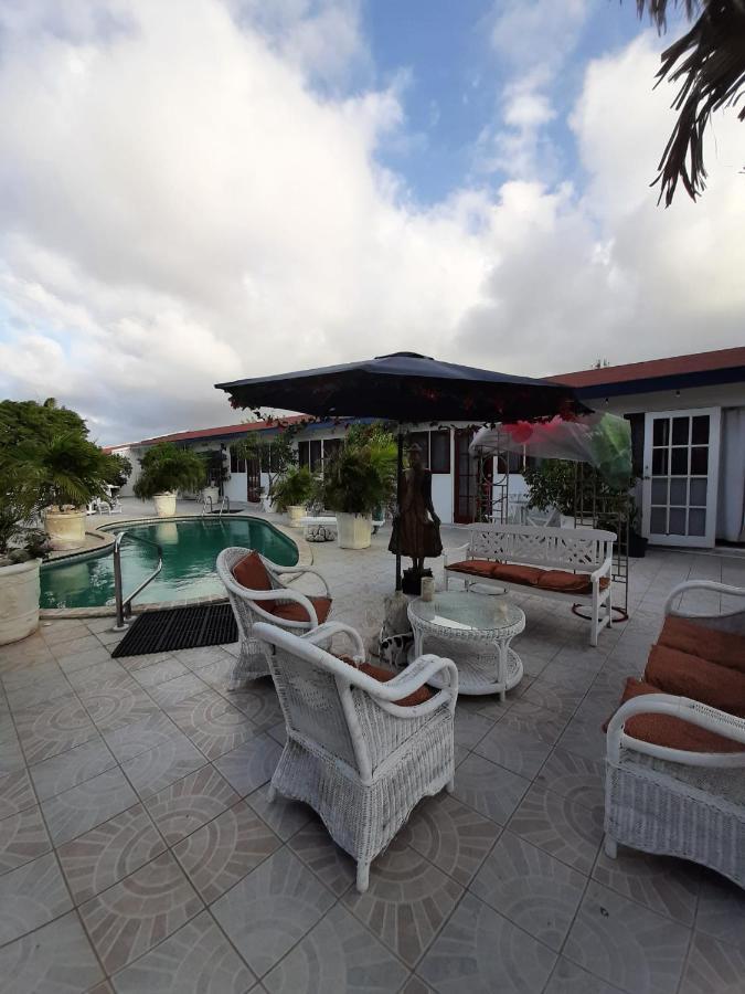 Palmita Hotel Hostel Oranjestad Exteriér fotografie